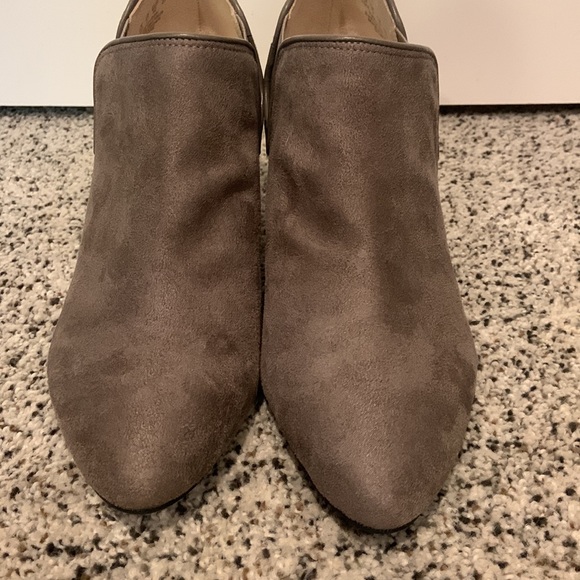 Women’s Booties by LifeStride - Picture 6 of 9